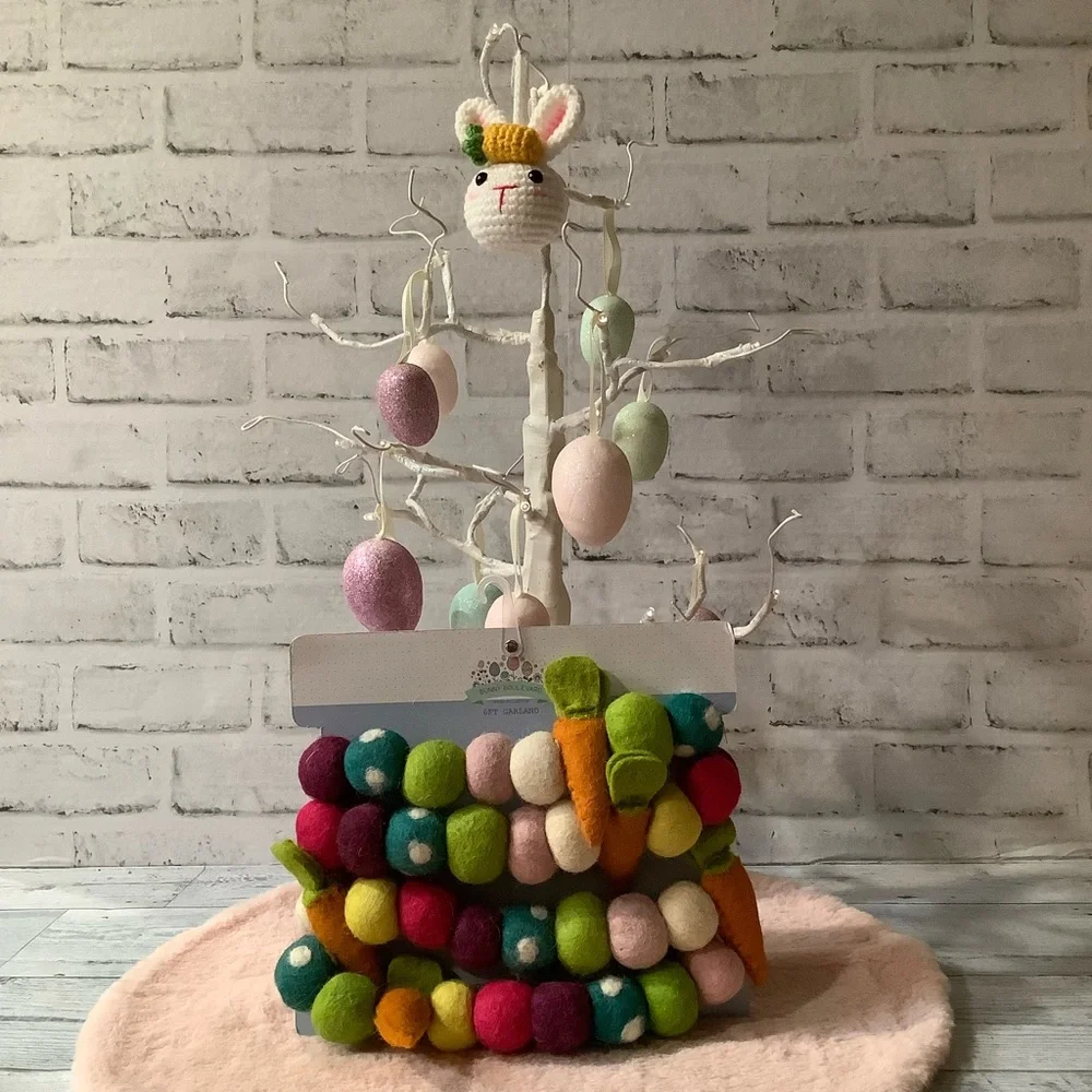 Bunny Boulevard 6ft. Pom Pom & Carrot Easter Garland